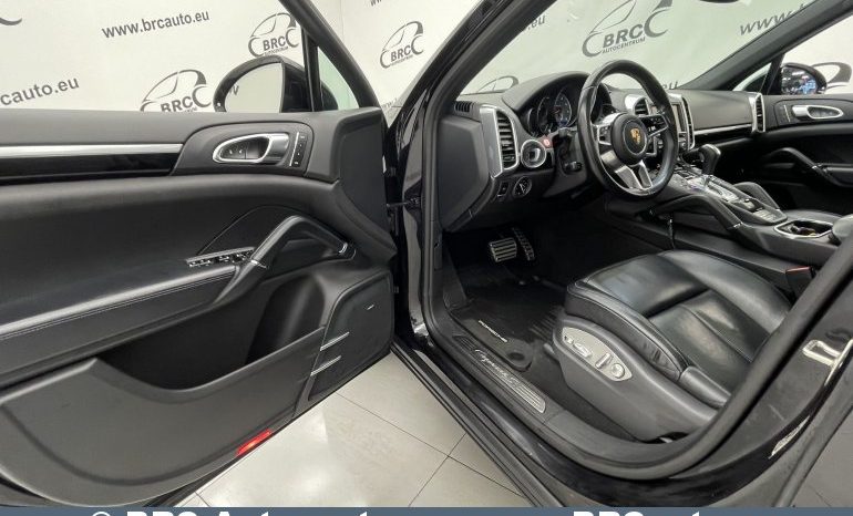 Porsche Cayenne S Automatas 2015 full
