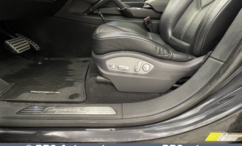 Porsche Cayenne S Automatas 2015 full