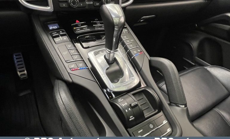 Porsche Cayenne S Automatas 2015 full