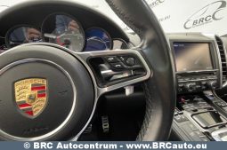 Porsche Cayenne S Automatas 2015 full