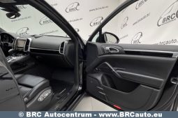 Porsche Cayenne S Automatas 2015 full