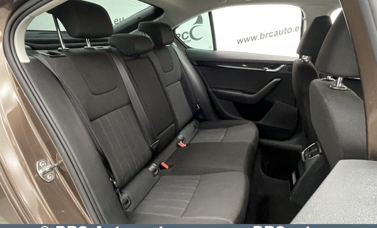 Skoda Octavia 1.5 TSI Automatas 2019 full