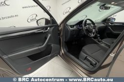Skoda Octavia 1.5 TSI Automatas 2019 full