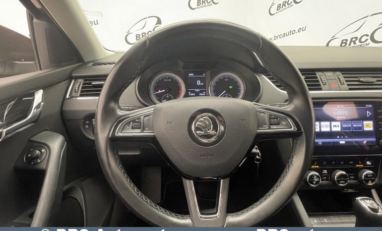 Skoda Octavia 1.5 TSI Automatas 2019 full