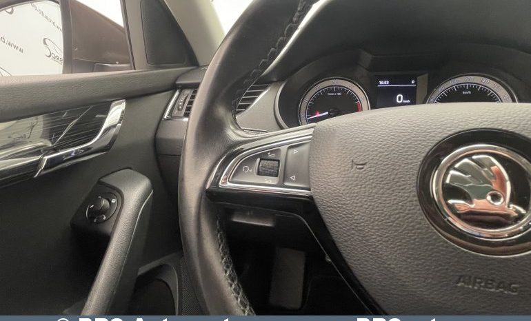 Skoda Octavia 1.5 TSI Automatas 2019 full