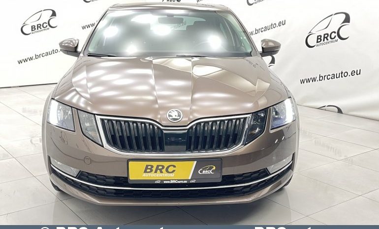 Skoda Octavia 1.5 TSI Automatas 2019 full