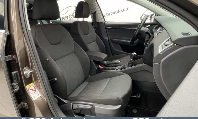 Skoda Octavia 1.5 TSI Automatas 2019 full