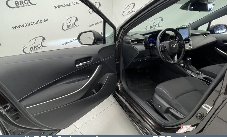 Toyota Corolla 1.8 Hybrid Automatas 2022 full