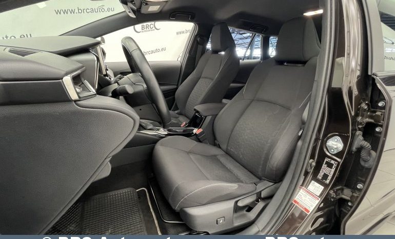 Toyota Corolla 1.8 Hybrid Automatas 2022 full