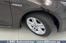 Toyota Corolla 1.8 Hybrid Automatas 2022 full