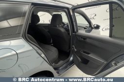 Skoda Fabia 1.0 MPI 2019 full