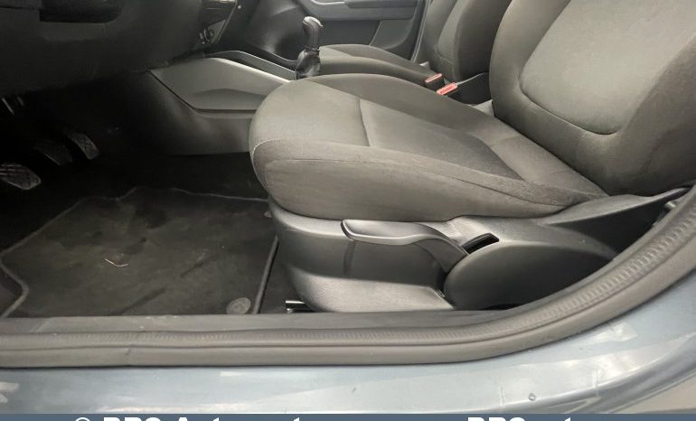 Skoda Fabia 1.0 MPI 2019 full