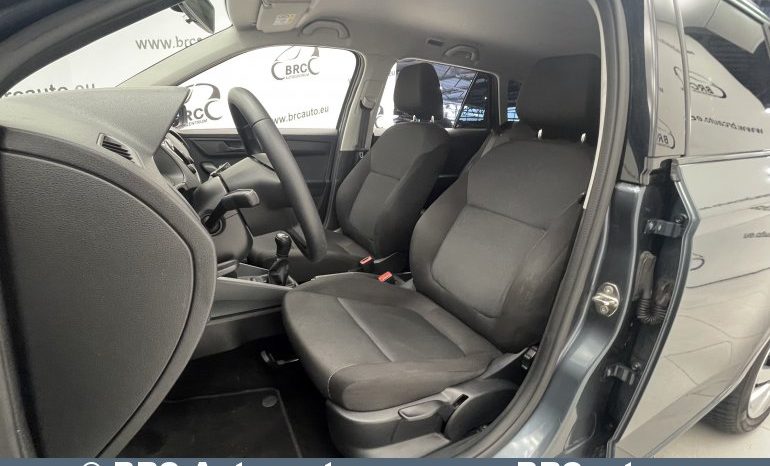 Skoda Fabia 1.0 MPI 2019 full