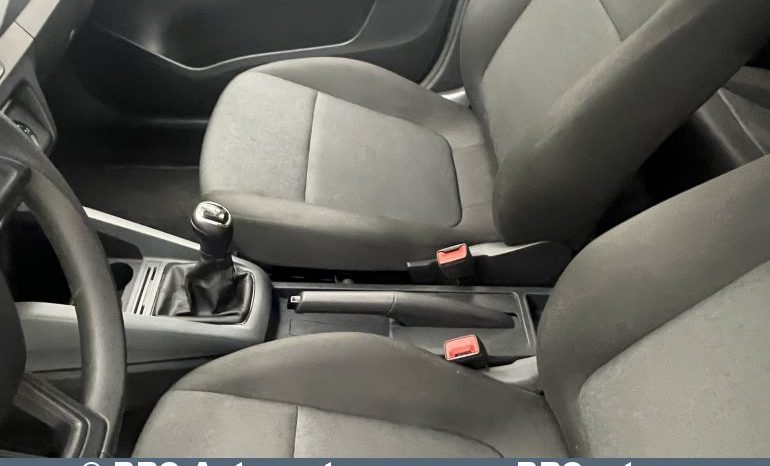 Skoda Fabia 1.0 MPI 2019 full