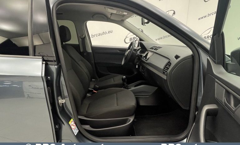 Skoda Fabia 1.0 MPI 2019 full