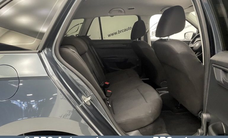 Skoda Fabia 1.0 MPI 2019 full