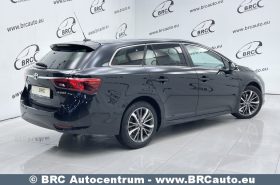 Toyota Avensis 2.0 D-4D Wagon 2015