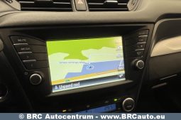 Toyota Avensis 2.0 D-4D Wagon 2015 full