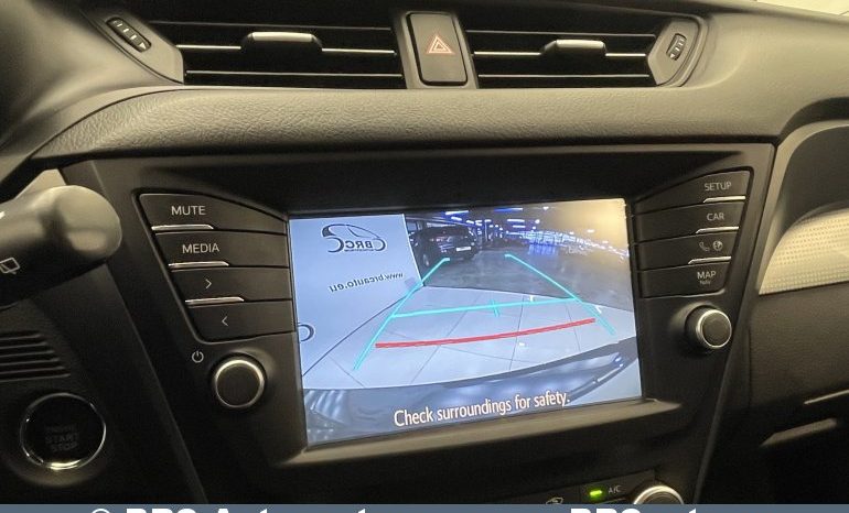 Toyota Avensis 2.0 D-4D Wagon 2015 full