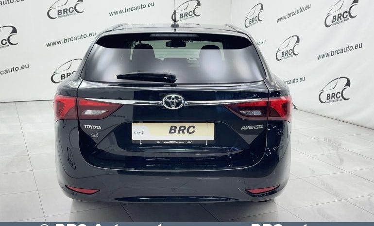 Toyota Avensis 2.0 D-4D Wagon 2015 full