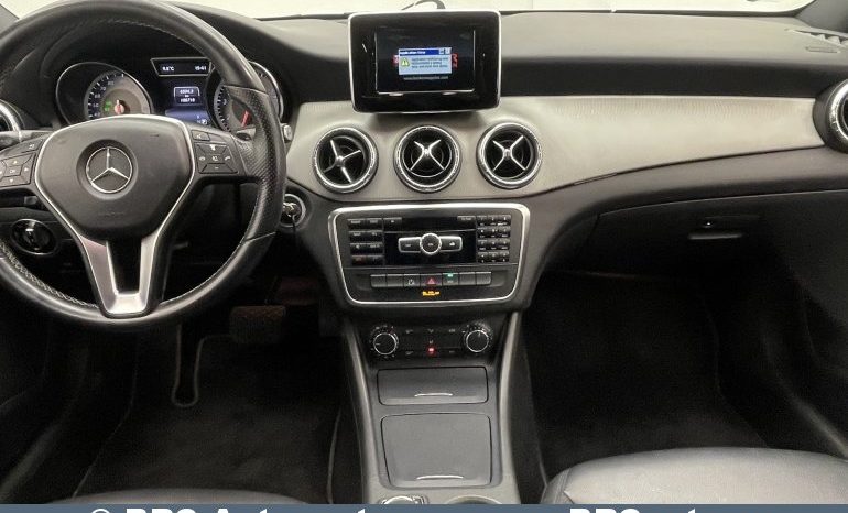 Mercedes-Benz CLA 250 Automatas 2014 full