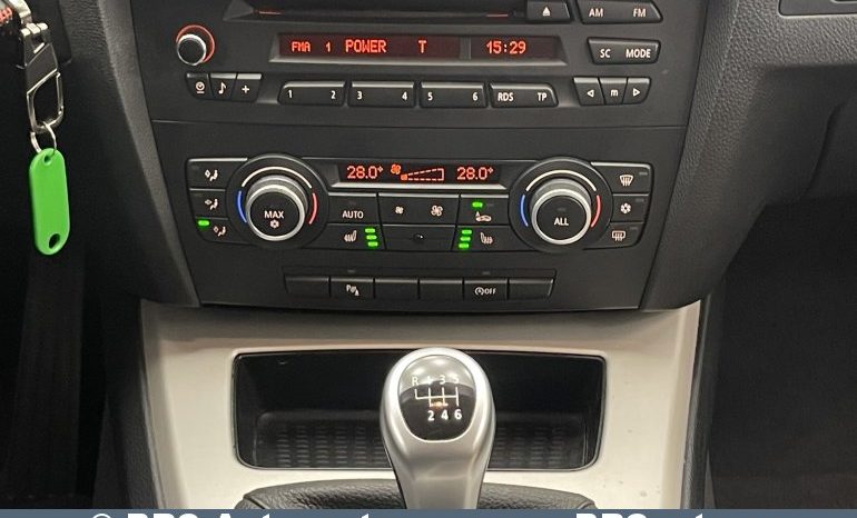 BMW 318 d 2009 full