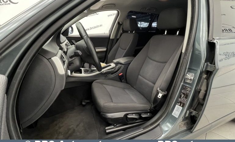 BMW 318 d 2009 full