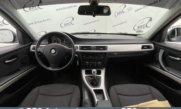 BMW 318 d 2009 full