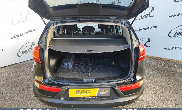 Kia Sportage 2.0D 4WD 2012 full