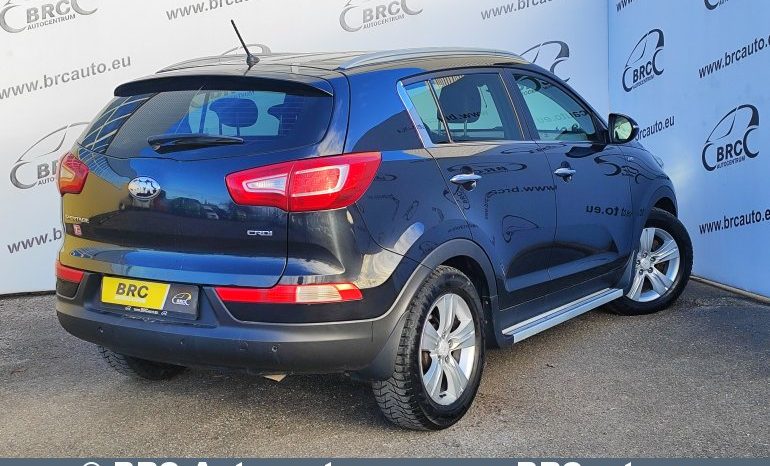 Kia Sportage 2.0D 4WD 2012 full