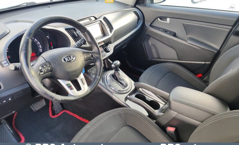 Kia Sportage 2.0D 4WD 2012 full