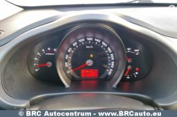 Kia Sportage 2.0D 4WD 2012 full