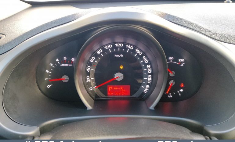 Kia Sportage 2.0D 4WD 2012 full