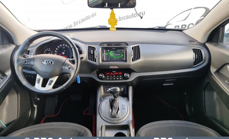 Kia Sportage 2.0D 4WD 2012 full