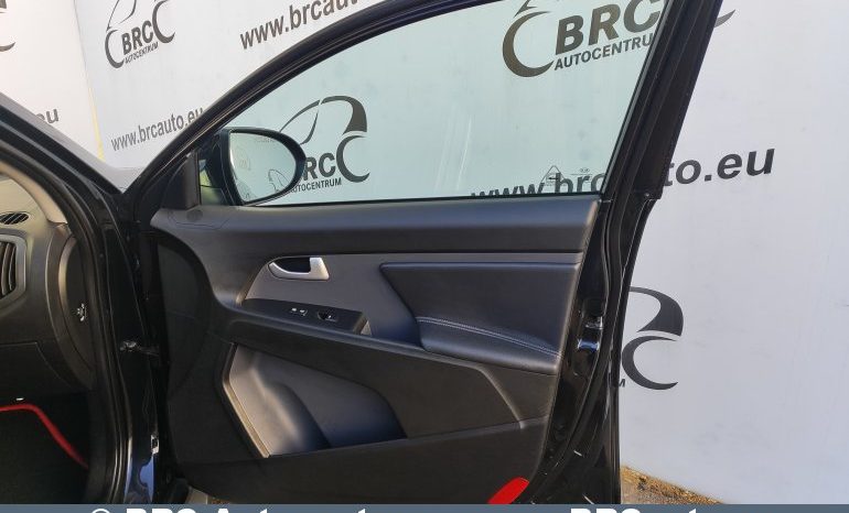 Kia Sportage 2.0D 4WD 2012 full