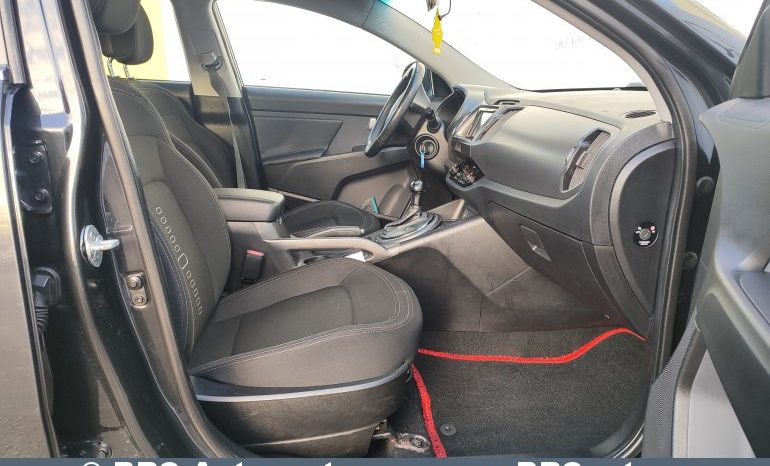 Kia Sportage 2.0D 4WD 2012 full