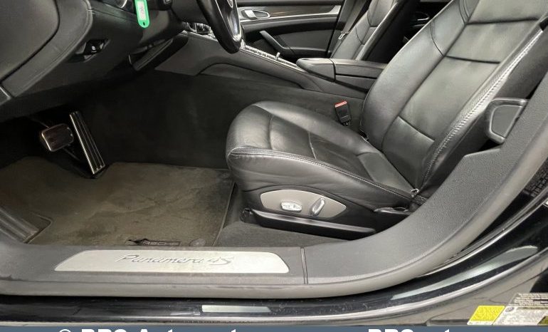 Porsche Panamera 4S Automatas 2010 full