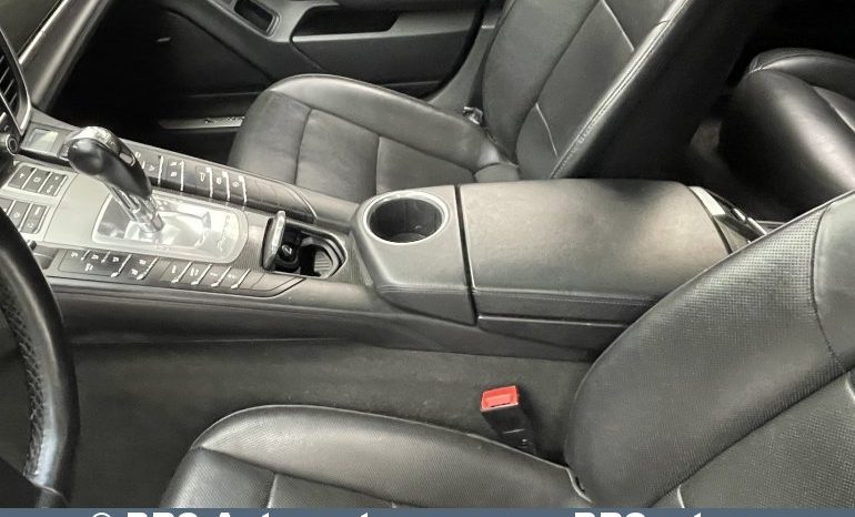Porsche Panamera 4S Automatas 2010 full