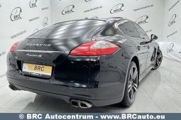 Porsche Panamera 4S Automatas 2010 full