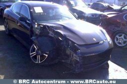 Porsche Panamera 4S Automatas 2010 full
