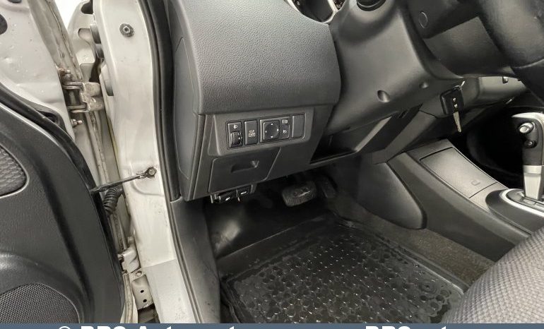 Nissan Tiida 1.6 Visia Automatas 2007 full
