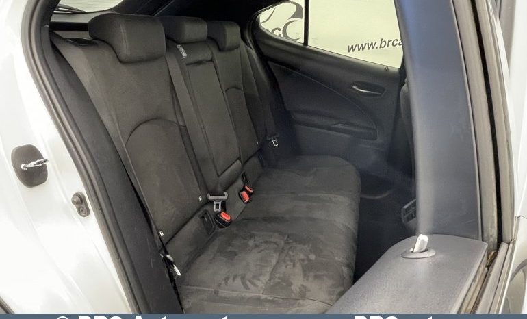 Lexus UX 250h Hybrid Automatas 2019 full