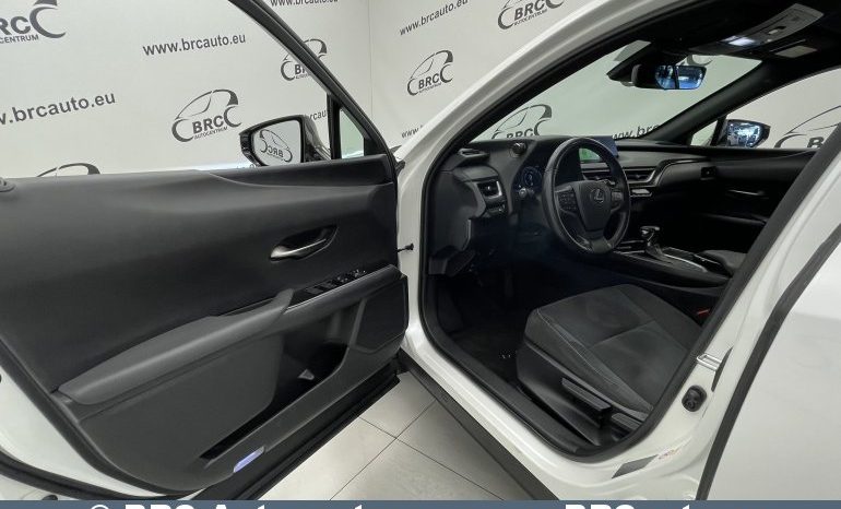 Lexus UX 250h Hybrid Automatas 2019 full