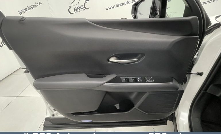 Lexus UX 250h Hybrid Automatas 2019 full