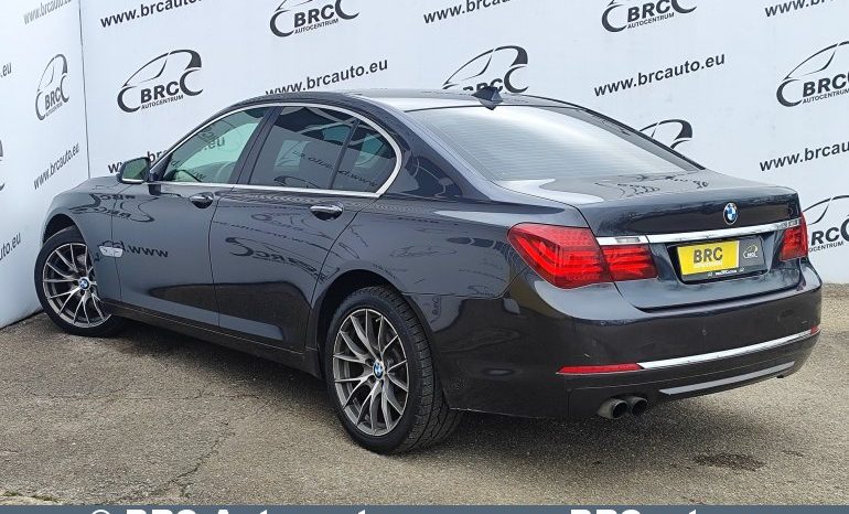 BMW 730 d Automatas 2013 full
