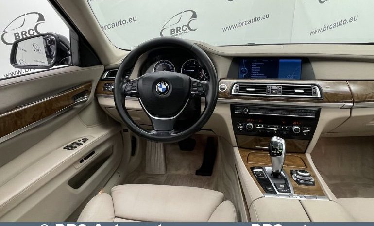 BMW 730 d Automatas 2009 full