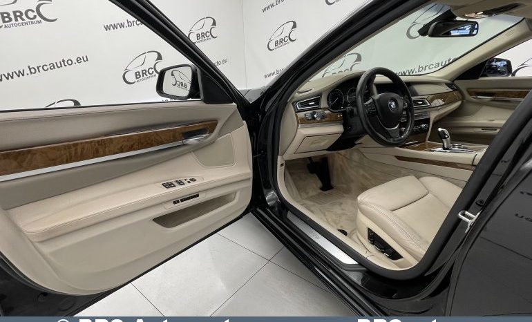 BMW 730 d Automatas 2009 full