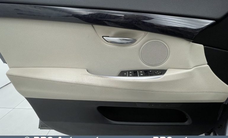 BMW 530 Gran Turismo 30d Automatas 2010 full