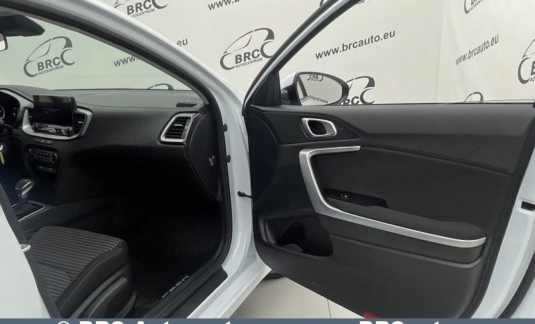 Kia Ceed 1.5 T-GDI Mild Hybrid Automatas 2024 full