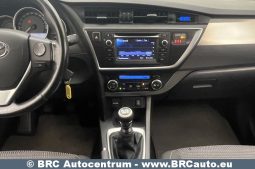 Toyota Auris 1.3 VVT-i 2013 full